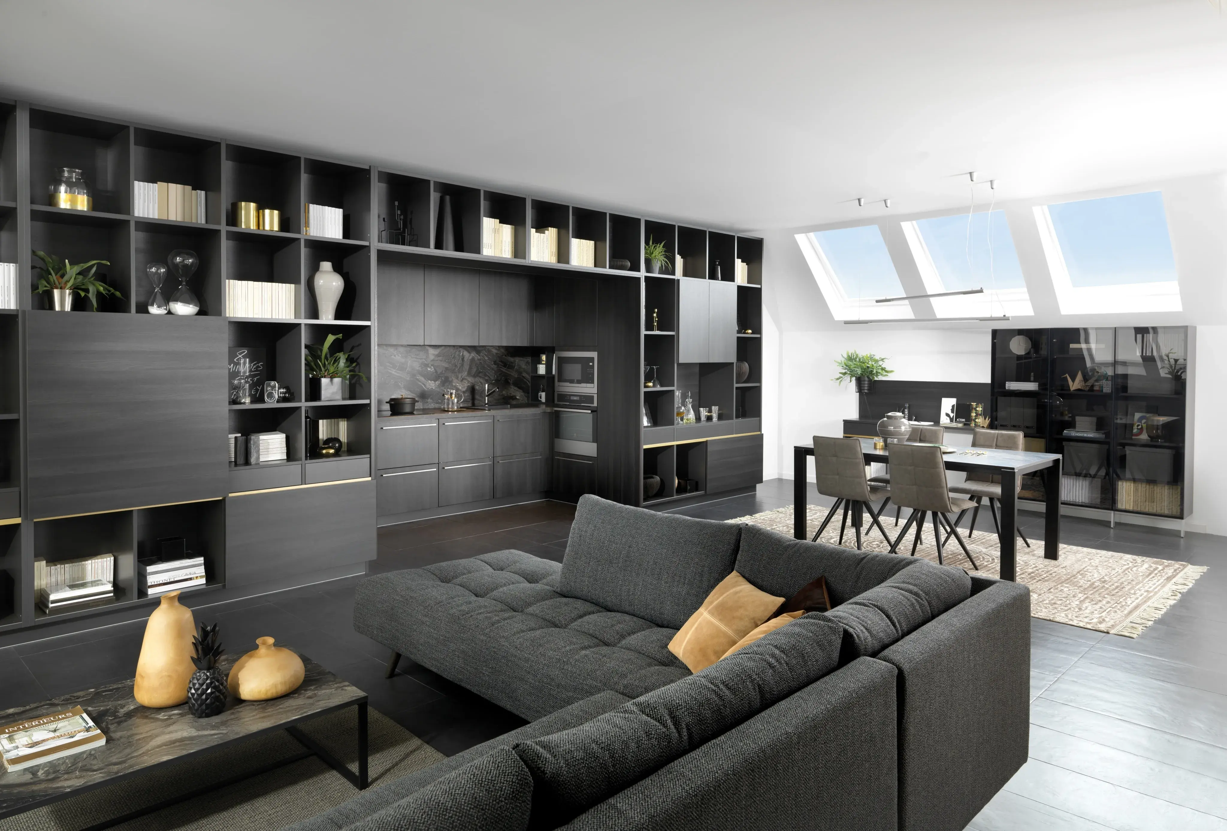 Wohnlandschaft mit Essbereich und Küche